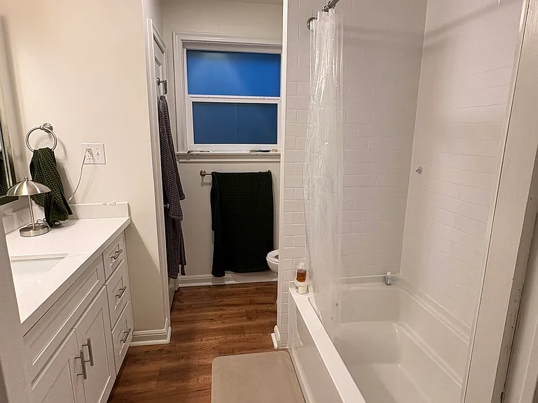 3025 Jefferson Ave — Photo 11