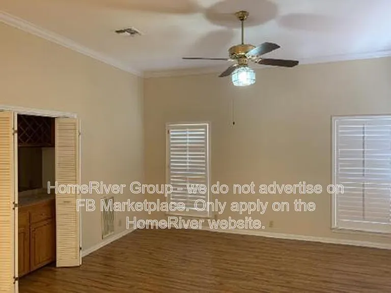 1602 Eagle Point — Photo 14