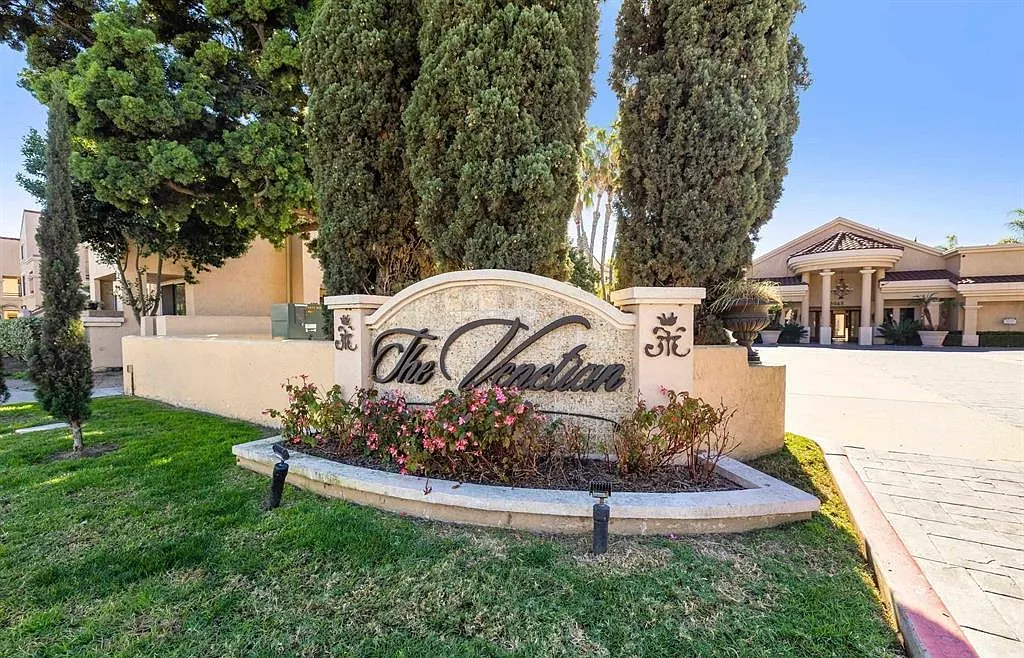2 bed, 1080 sqft, $3,550 — Photo 1