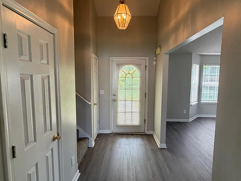 10744 Misty Meadows Ct — Photo 2