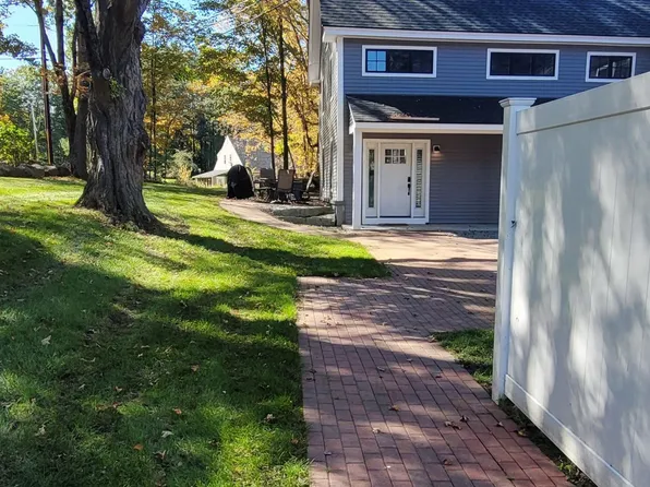 56 E Maple Street, Hopkinton, NH 03229