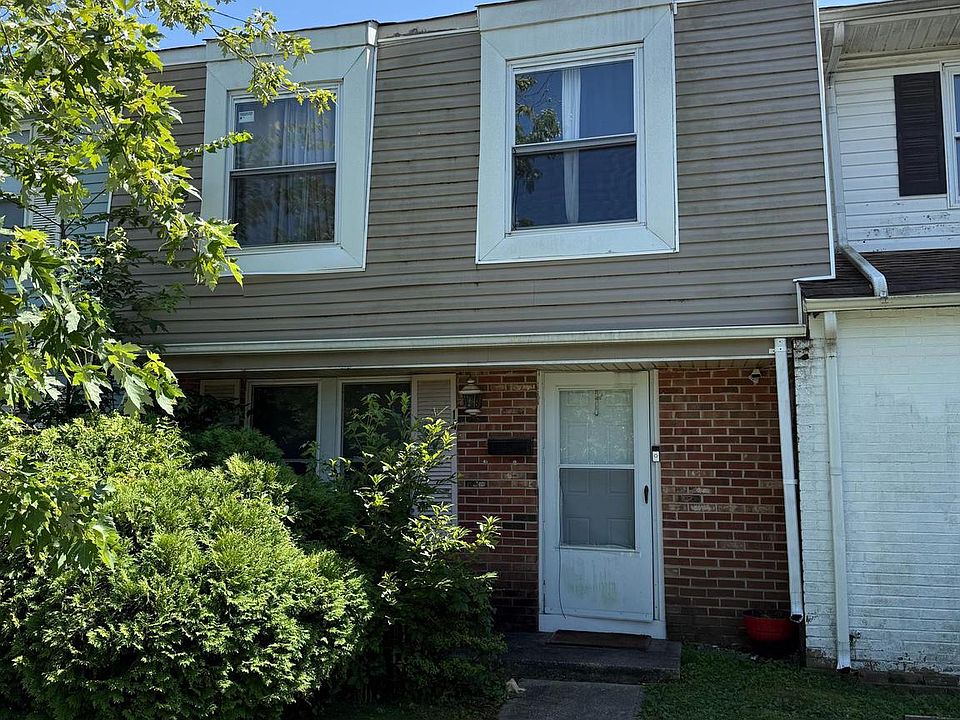 2nd image of 14 Melwood Ct