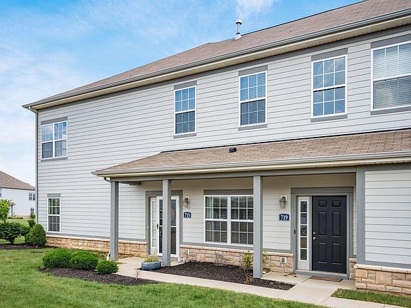 2nd image of 715 Redwood Ln
