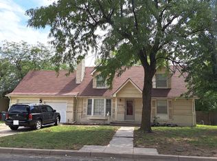 1912 N Edgemoor Dr, Wichita, KS 67208
