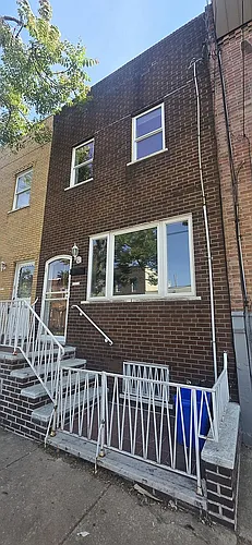 1134 Porter St Photo 1