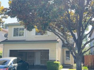 8780 White Cedar Ln, Elk Grove, CA 95758