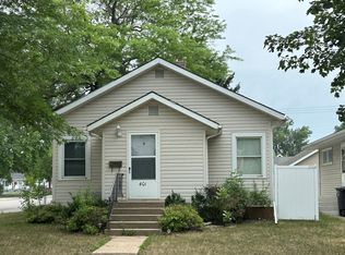 401 W 10th Ave, Mitchell, SD 57301