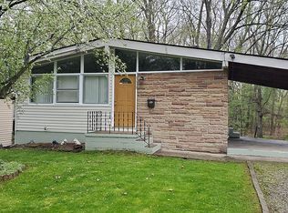 1638 Herkender Ave, Akron, OH 44310