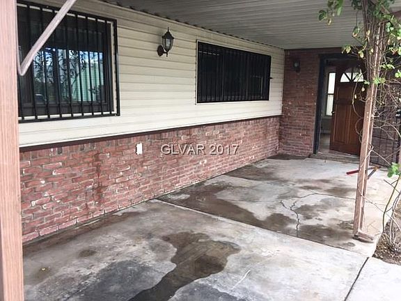 3rd image of 1304 Francis Ave