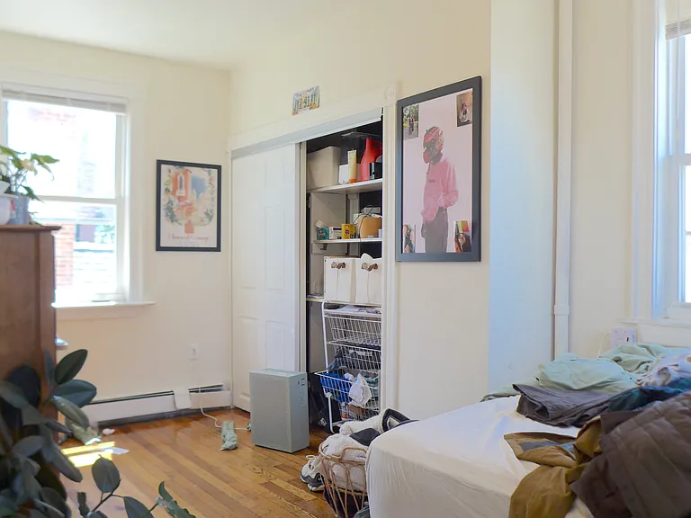 20 Lincoln Ave — Photo 6