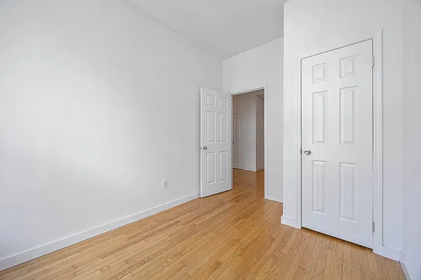 Bedroom, photo 4
