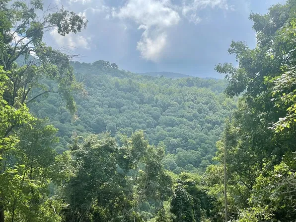 39 High Point, Bryson City, NC 28713