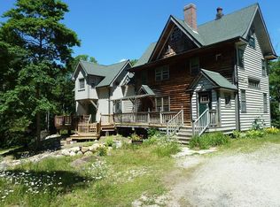 180 Tourtellot Hill Rd, Glocester, RI 02814