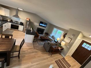 4300 W 140th St #1, Savage, MN 55378