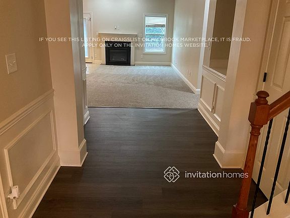 2nd image of 1628 Ridgehaven Rd