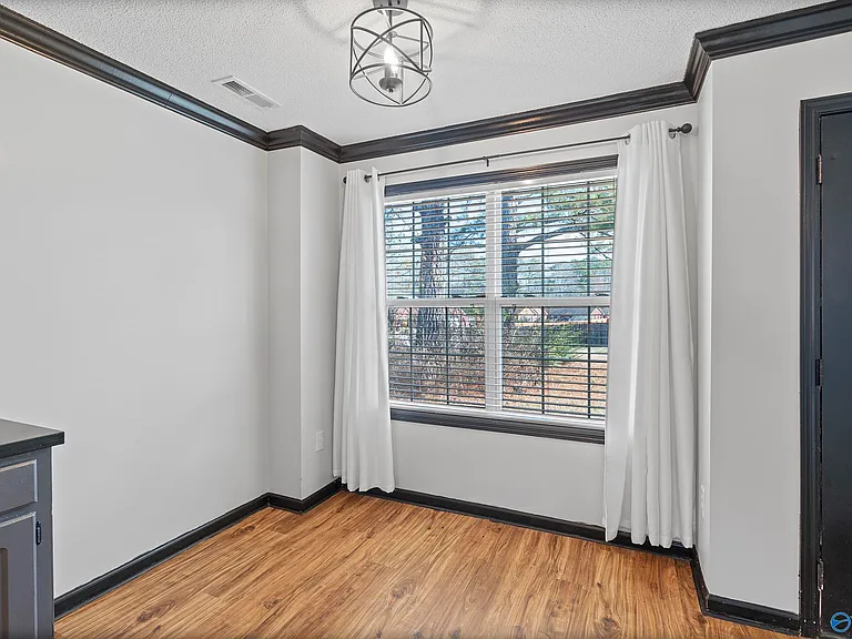 101 Cedar Hollow Ct — Photo 6