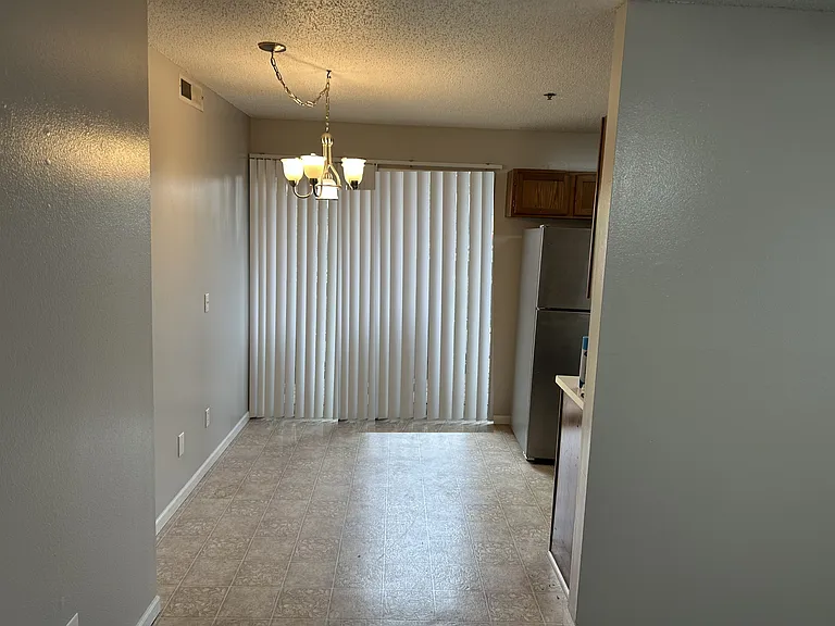 103 Vixen Cir #J — Photo 7