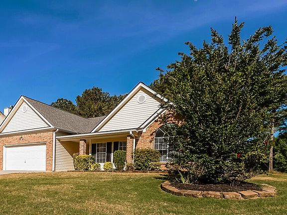 3rd image of 30 Avonlea Dr