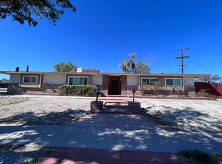 15676 La Verida Dr, Victorville, CA 92395