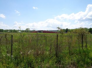 W Parkway Dr, Russellville, AR 72802