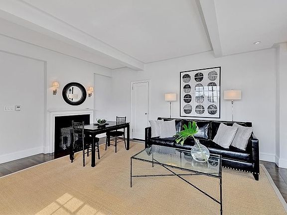 3rd image of 10 Park Ave #24J