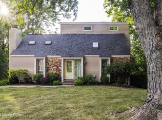 302 Bromwell Ct, Louisville, KY 40245
