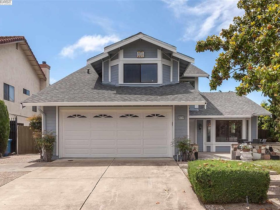 1st image of 32716 Regents Blvd