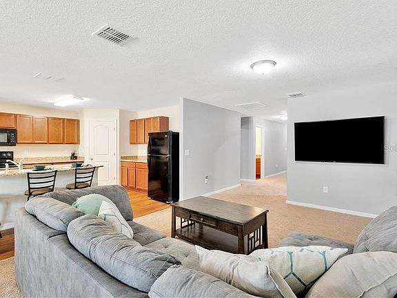4th image of 11830 Winterset Cove Dr