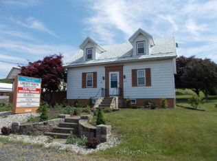 1058 Centre Tpke, Orwigsburg, PA 17961