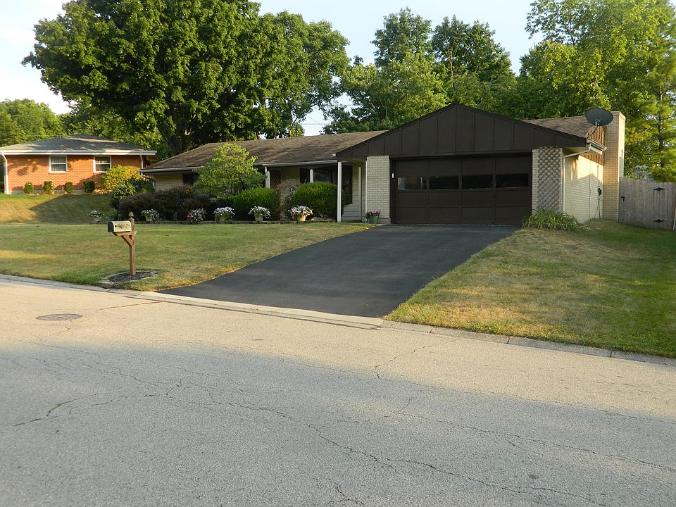 1st image of 5943 Verdi Dr