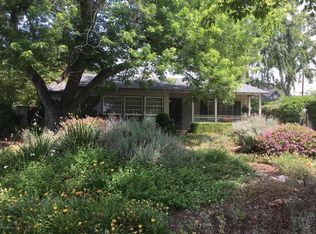 625 W 10th St, Claremont, CA 91711