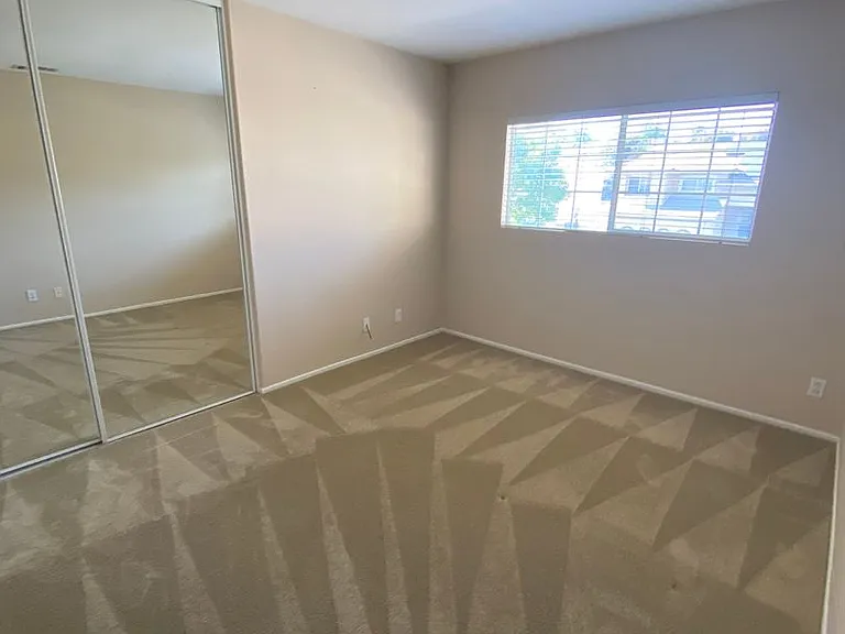 1916 Sienna Ln — Photo 9