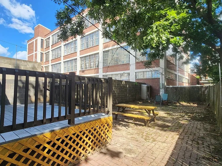 715 North 6th Street — Photo 14