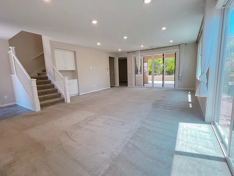 78 Ocaso St — Photo 2