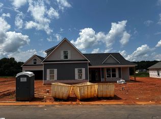 208 Old Glory Ct, Pickens, SC 29671