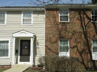 1822 Flintshire Dr, Schaumburg, IL 60194