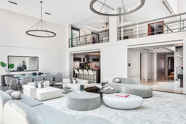 Rented by Compass | media 32