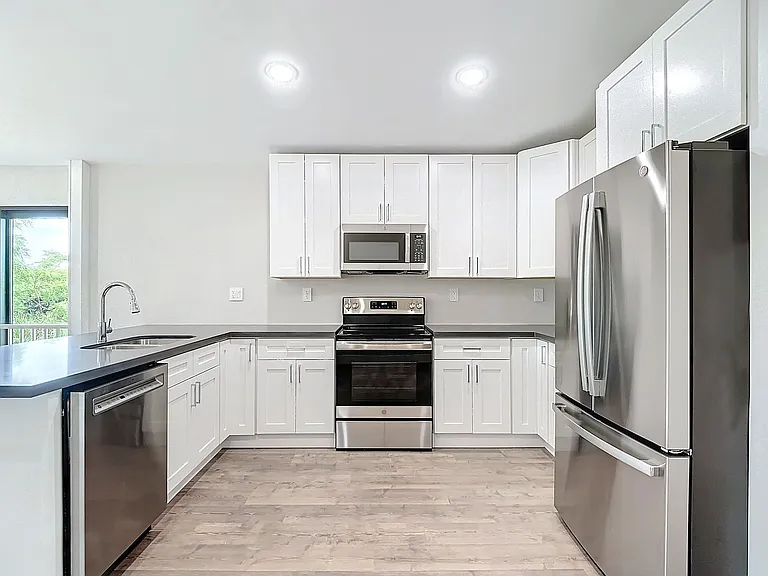 2505 Storter Ave — Photo 13