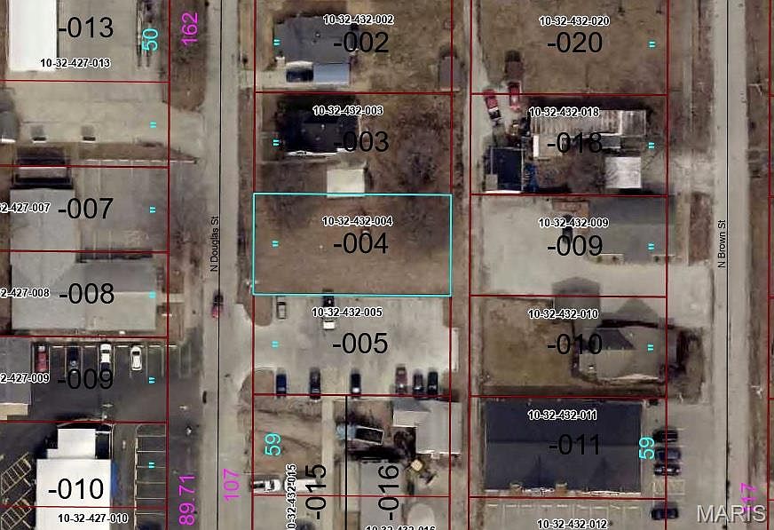 2nd image of 518 N Douglas St
