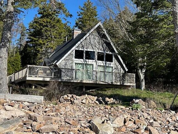 3rd image of 180 Red Point Road