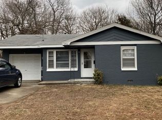 2460 S Holland Ave, Springfield, MO 65807