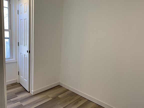 second room, office/studio