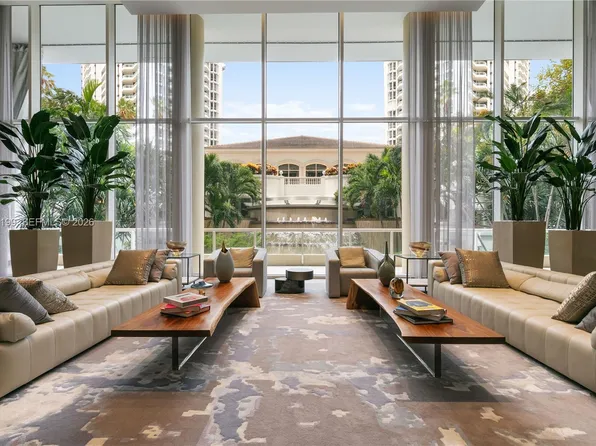 21150 Point Pl Unit 2902, Aventura, FL 33180