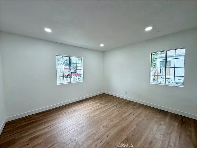 1356 W Trenton St #A — Photo 7
