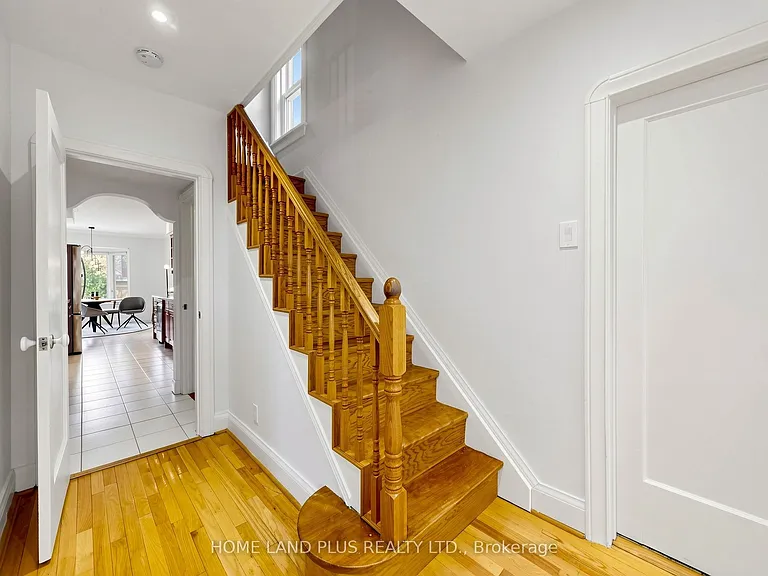 154 Brooke Ave — Photo 6