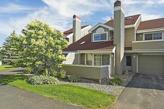 1st image of 2165 Shenandoah Ct N #B