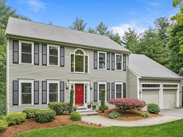 11 Major Hale Dr, Framingham, MA 01701
