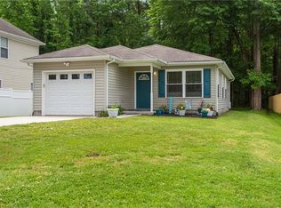 1131 Beautiful St, Virginia Beach, VA 23451