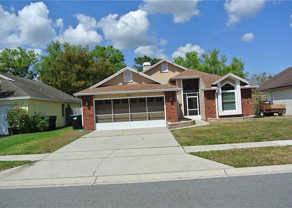 1st image of 253 River Chase Dr