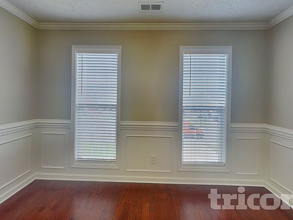4th image of 3479 Melrose Dr